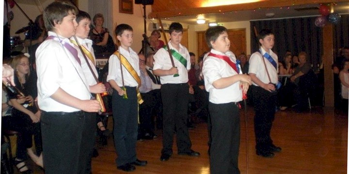 Papa Stour Sword Dancers (Juniors)