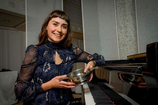 Amy Laurenson (BBC Radio Scotland Young Traditional Musician of the Year 2023)